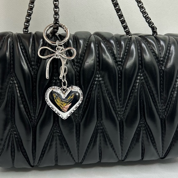 Bow & Dangling Heart Silver Bag Charm - Picture 1 of 2